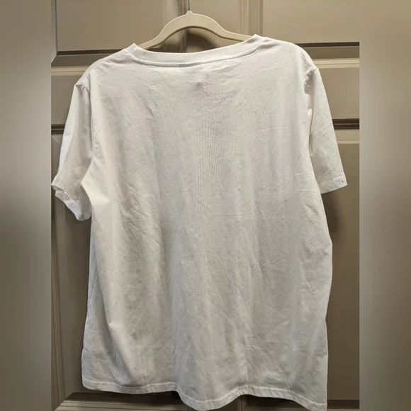 Disney Mickey Mouse Embroidered Relaxed Fit T-shirt Size XL & Pluto Mini Plush - Picture 13 of 15